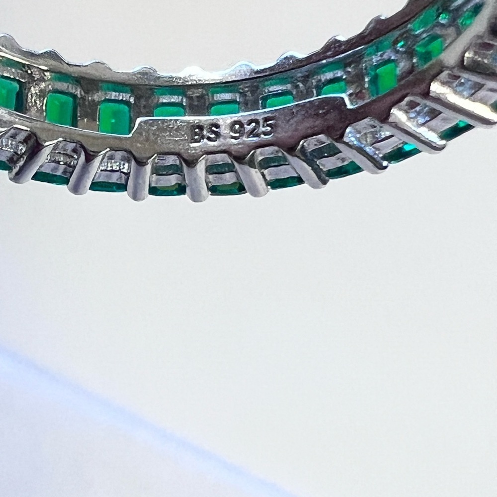 925 Silver Emerald Full Eternity Band | Emerald Cut Gemstone - Picture 5 of 6